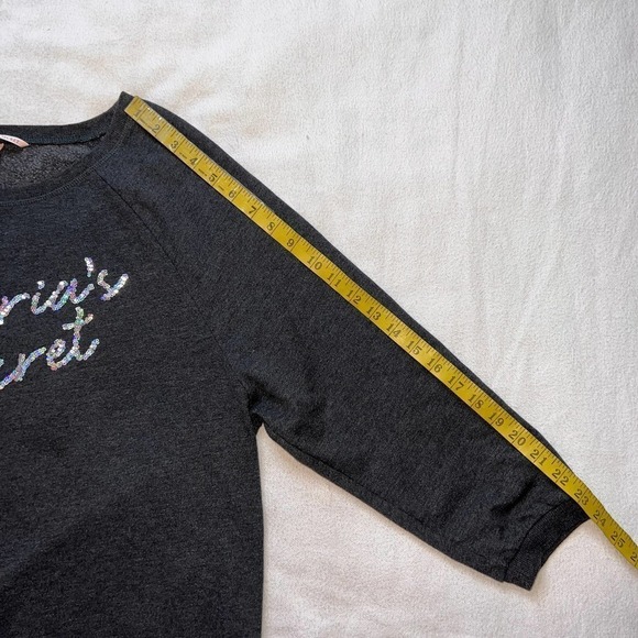 Victoria's Secret Gray with Sequin Graphic Crew Neck Pull Over Sweater- M - Picture 10 of 13